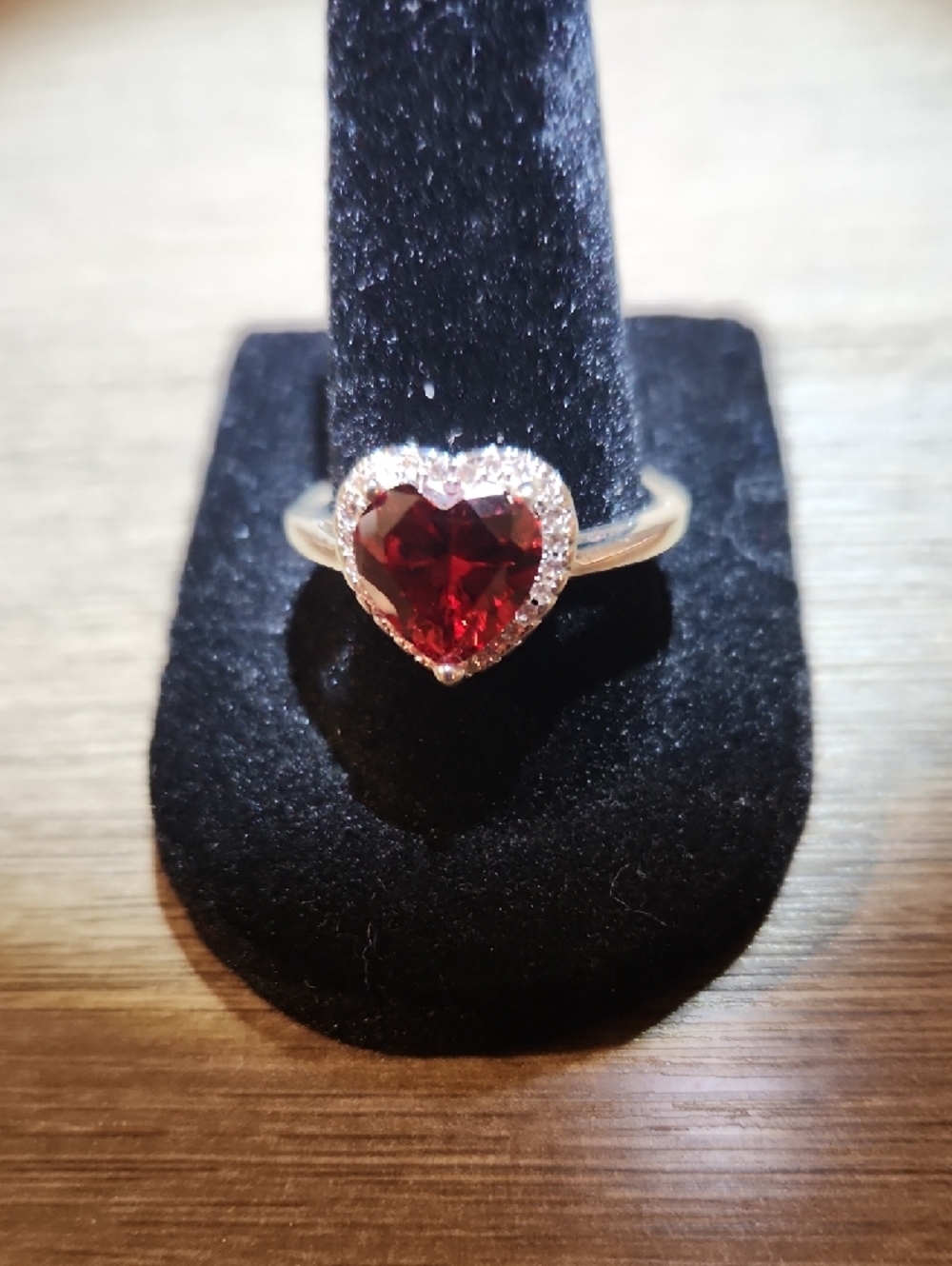 NWOT Heart Shaped Ruby Gemstone Ring with Silver Band Cubic Zirconia